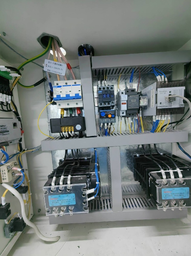 ��̬�̵�����������������𣿣�����������