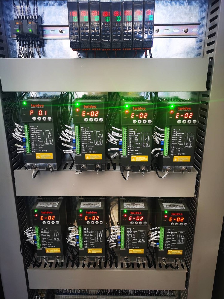 ���������������ѹ���͵�Ե��ԭ��Ϣ������������Щ����������������