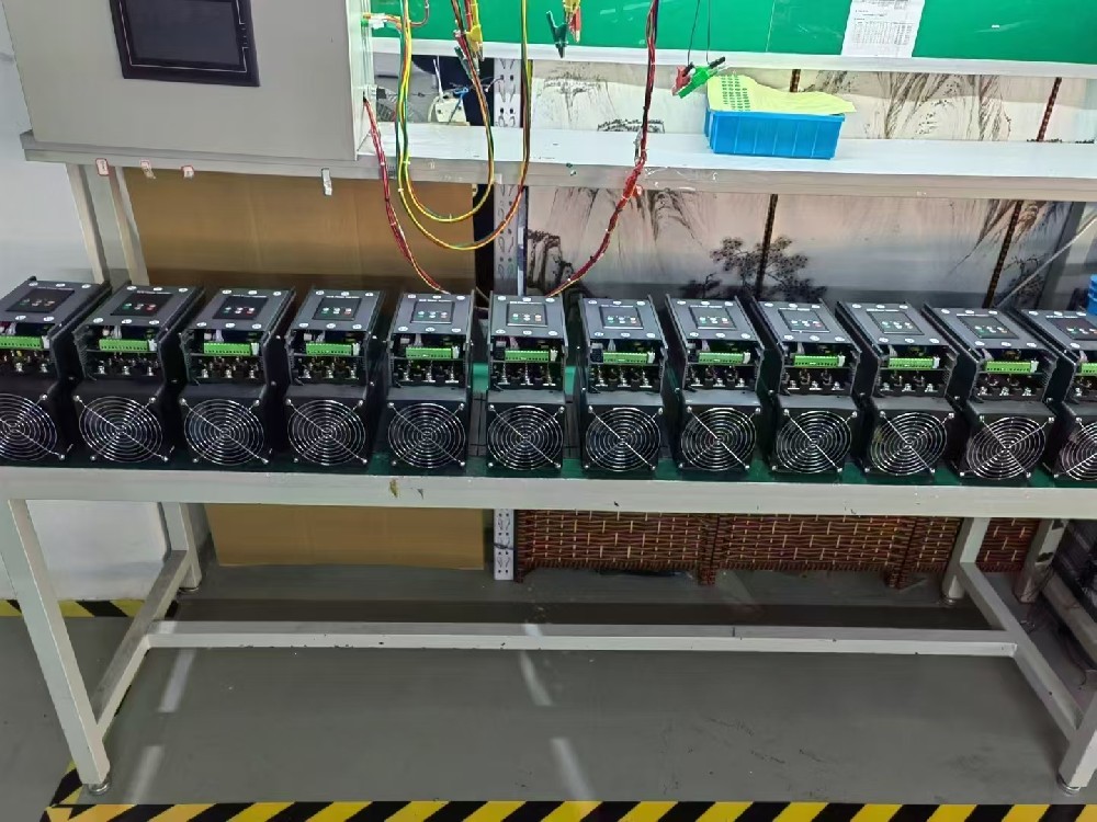 ���������������������ϻ��������������ڲ��滻���µ��������������������ܷ������ʱ���������徲ʹ�õ�����������������������