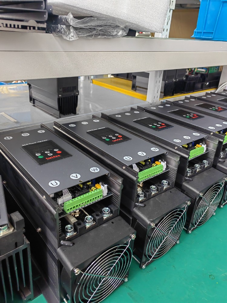 �������������䱸�İ���˿Ƶ���۶ϣ��������������������ж���װ�������վɰ���˿����أ���������������