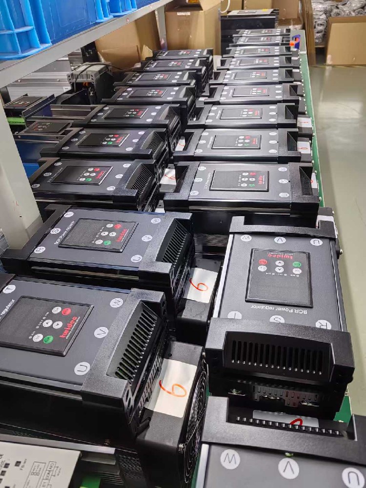 ʵ�齫�������������µĸ���װ����������������������ȴ�޷��������飬���������������ô���Щ�����Ų���������⣿��������������